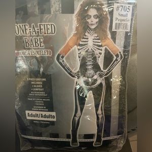 Skeleton costume